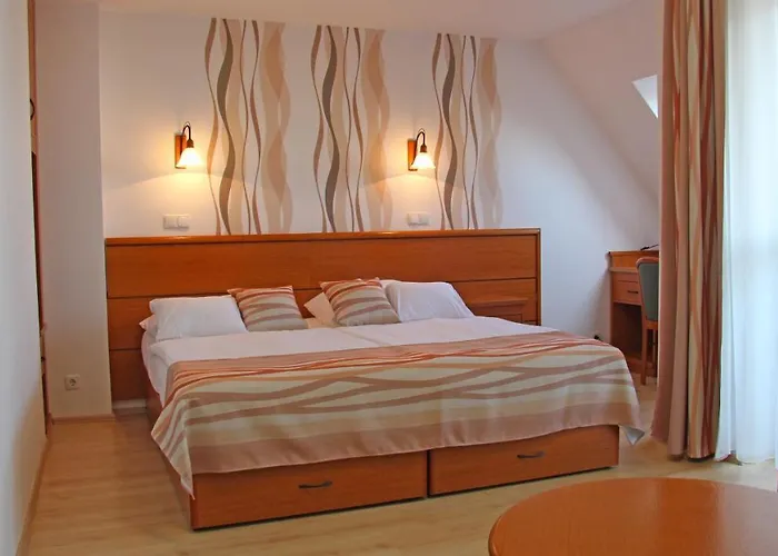 Szálloda Panoráma 3*