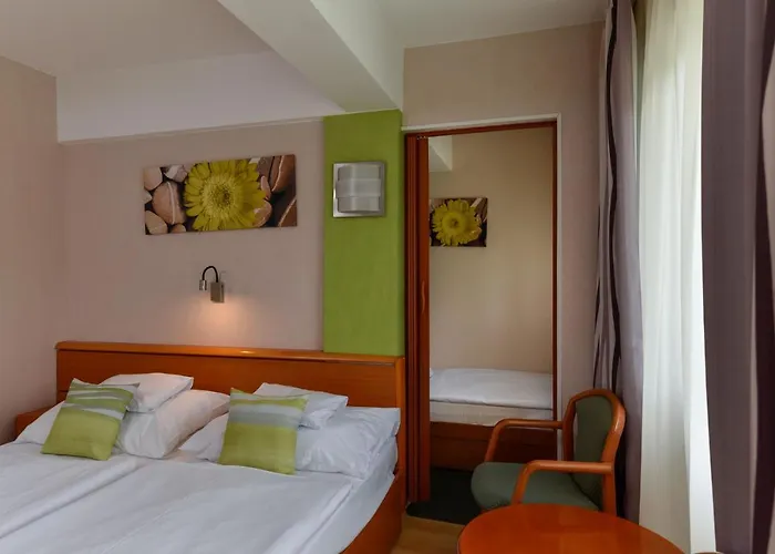 Panoráma 3* Balatongyörök